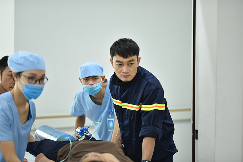 Mới nhất, trong phim "Lửa ấm" lên sóng từ ngày 1/10 trên VTV1, Trương Minh Quốc Thái đảm nhận vai Minh - Đội trưởng đội phòng cháy chữa cháy. Cương trực trong công việc nhưng cuộc sống riêng, Minh lại bê bối trong việc giữ lửa hạnh phúc gia đình.