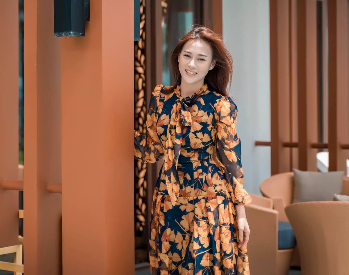 Phương Oanh vẫn giữ được nhan sắc rạng rỡ sau 2 năm "dao kéo".