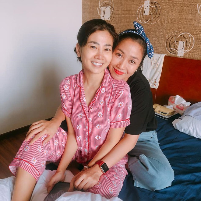 Những ngày cuối đời của Mai Phương, Ốc Thanh Vân là người luôn cận kề bên bạn, chứng kiến những chuỗi ngày đau đớn của Mai Phương, nữ MC rất đau lòng.