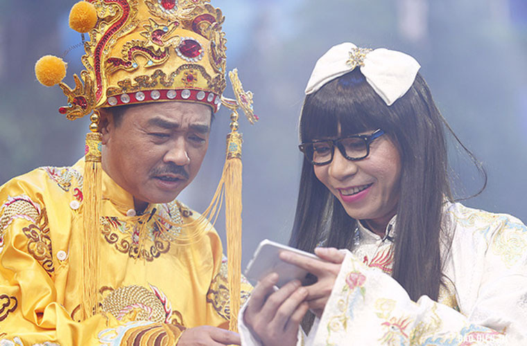 "Một khi cụ đã thương muốn làm người thường cụ cũng không cho" là câu nói ghi dấu ấn của Cô Đẩu (Công Lý) trong Táo quân 2017.