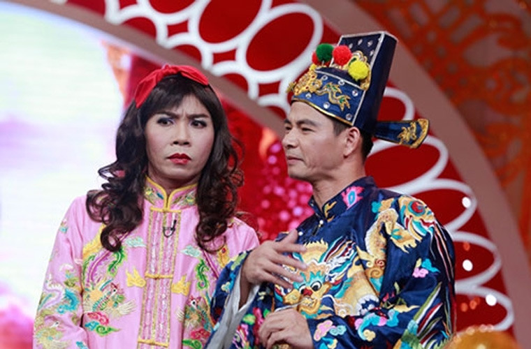 Táo quân 2016. Nam Tào dặn dò Bắc Đẩu: "Trước mình cần một chỗ đứng, bây giờ mình cần đứng đúng chỗ đó".