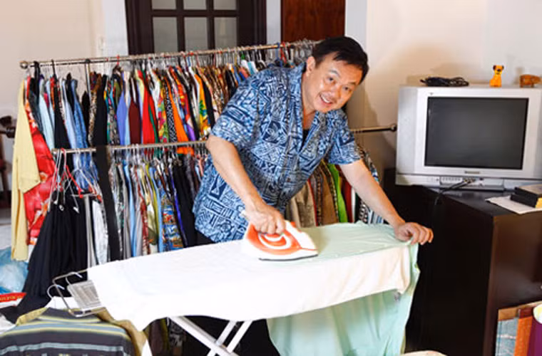 Chí Tài hài lòng với cuộc sống khá giản dị của mình. "Tôi có được một gia đình êm ấm, kinh tế vững chắc dù không giàu. Đến hiện tại, tôi gần như không phải lo nghĩ gì về chuyện kinh tế cũng không vay mượn ai hết", nam danh hài từng chia sẻ.