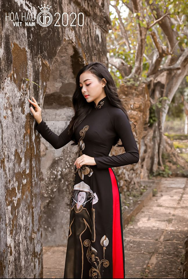 Thí sinh Hoa hậu Việt Nam 2020 sở hữu vẻ đẹp thần thái, vóc dáng cân đối cùng chiều cao lý tưởng.