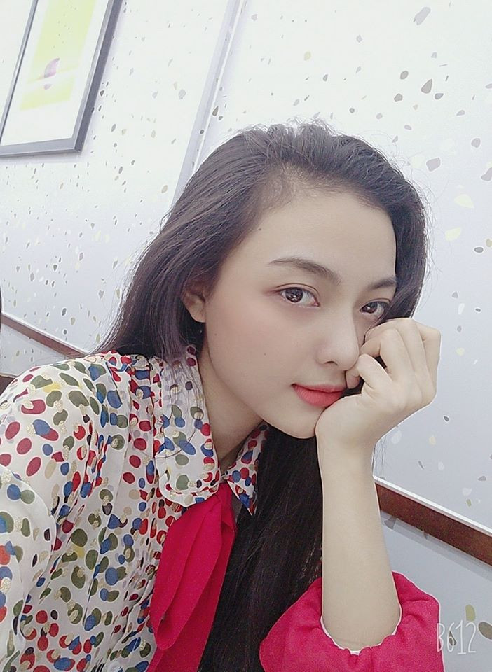 Em Bi được nhận xét là ứng viên sáng giá của cuộc thi Hoa hậu Việt Nam năm nay.