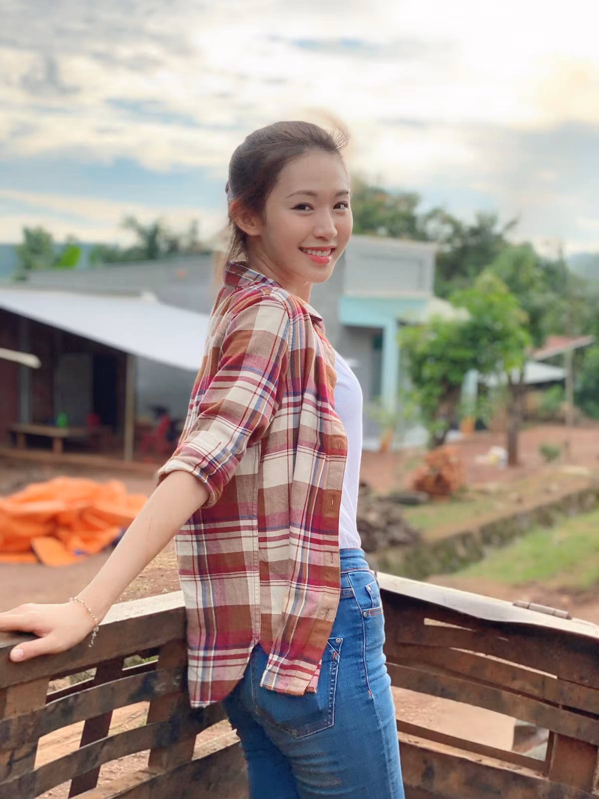 Trước khi đến với cuộc thi năm nay, Minh Anh từng lọt top 10 Hoa khôi Sinh viên Việt Nam 2017.