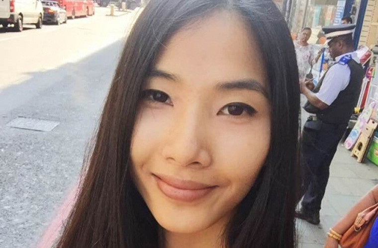 Khuôn mặt vốn hốc hác, góc cạnh, nàng Á hậu 1 Hoa hậu Hoàn vũ Việt Nam 2017 bị chê kém sắc khi không make up.