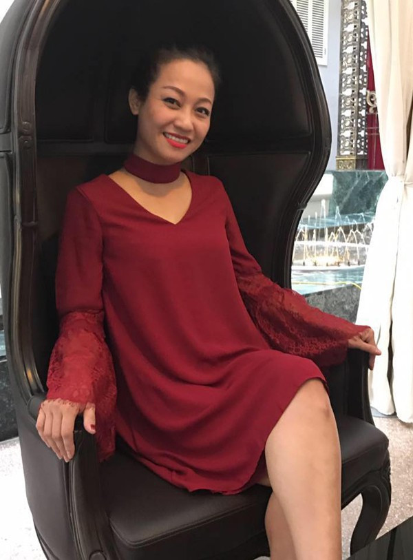 Nữ diễn viên tập cho mình cuộc sống độc thân vui vẻ, lạc quan và không tạo áp lực "bao giờ lấy chồng".