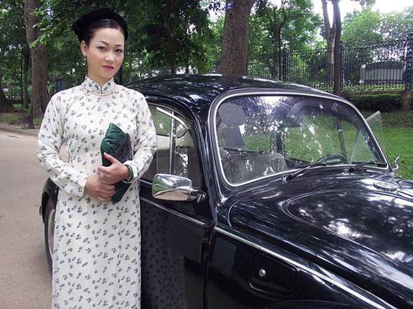 Sau vai diễn thành công, diễn viên Thu Hường "Của để dành" vẫn tích cực hoạt động nghệ thuật. Hiện tại, chị chọn niềm đam mê với sân khấu kịch và tham gia vào các vở diễn của Nhà hát Kịch Hà Nội.