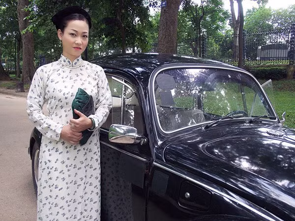 Sau vai diễn thành công, diễn viên Thu Hường "Của để dành" vẫn tích cực hoạt động nghệ thuật. Hiện tại, chị chọn niềm đam mê với sân khấu kịch và tham gia vào các vở diễn của Nhà hát Kịch Hà Nội.