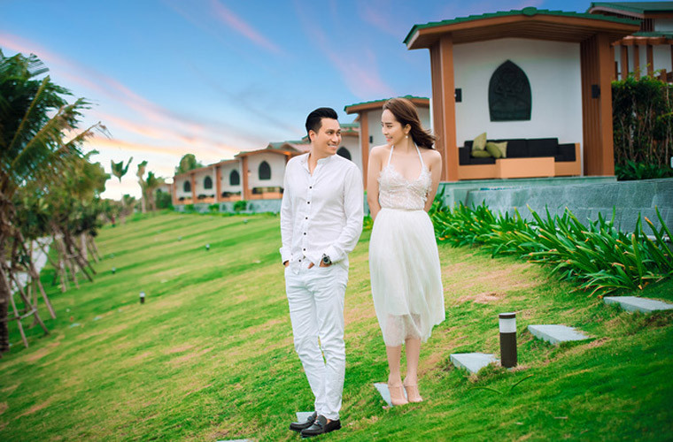 Quỳnh Nga từng tỏ thái độ không vui khi Việt Anh bình luận "thả thính" với một cô gái khác trên mạng xã hội.