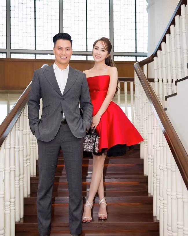 Việt Anh từng khẳng định, anh và Quỳnh Nga chỉ là anh em đồng nghiệp còn tương lai như thế nào thì không nói trước.