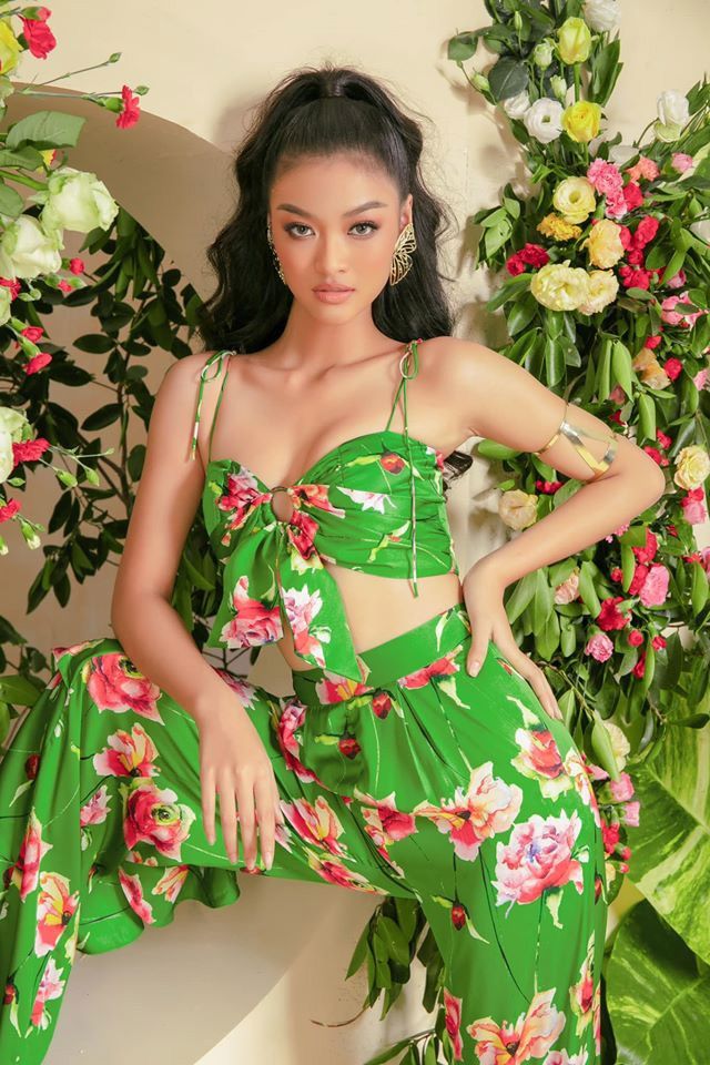 Hiện tại, Kiều Loan đang theo học tại Trường Đại học Đà Nẵng, khoa Kinh doanh quốc tế. Trước khi tham gia Miss World Vietnam 2019, mỹ nhân sinh năm 2000 từng đăng quang cuộc thi Sinh viên Tài năng Thanh lịch Đại học Đà Nẵng 2019.