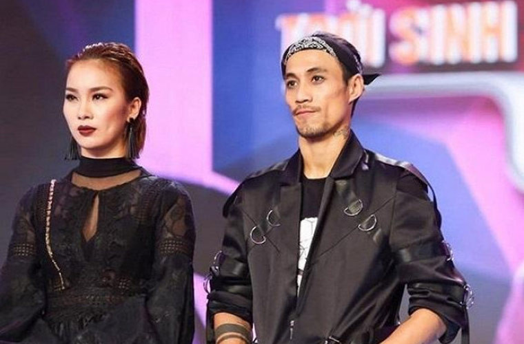 Sau scandal gạ tình vào tháng 4/2018, Phạm Anh Khoa dường như mất hết tất cả sự nghiệp, danh tiếng, các nhãn hàng hủy hợp đồng quảng cáo.