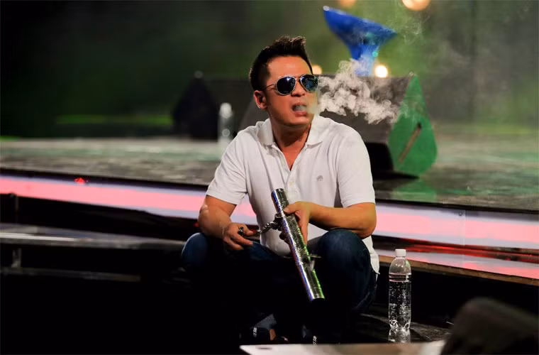 Bang Kieu kiem tien khung the nao… tro cap cho con 2 ty/ nam?