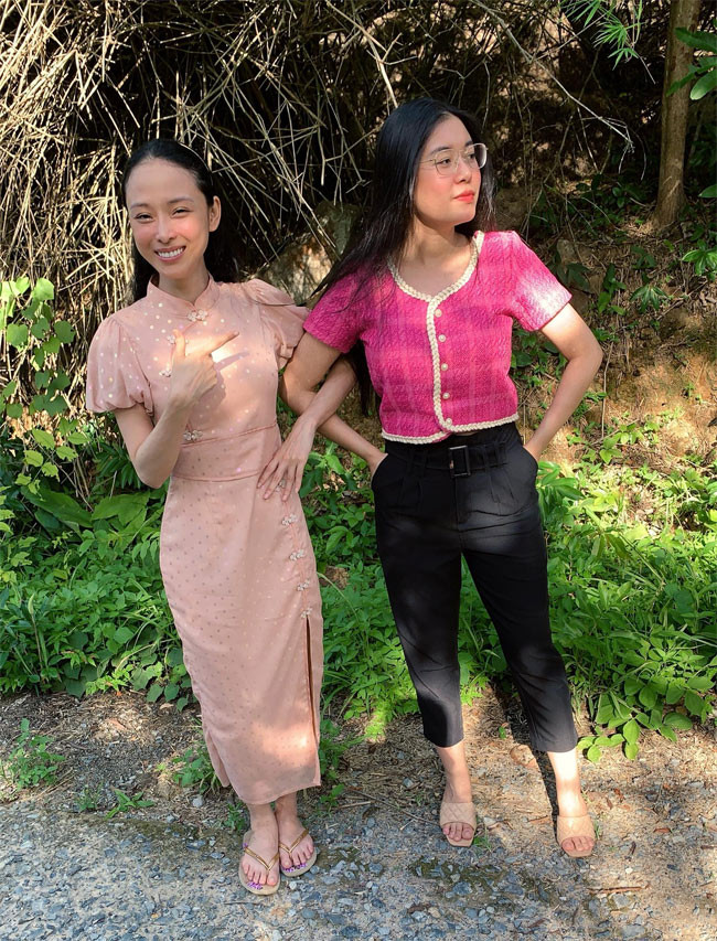 Trương Hồ Phương Nga bên người bạn thân.