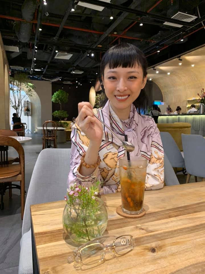 Ba năm sau vụ lùm xùm liên quan tới đại gia Cao Toàn Mỹ, Trương Hồ Phương Nga sống khá khép kín.