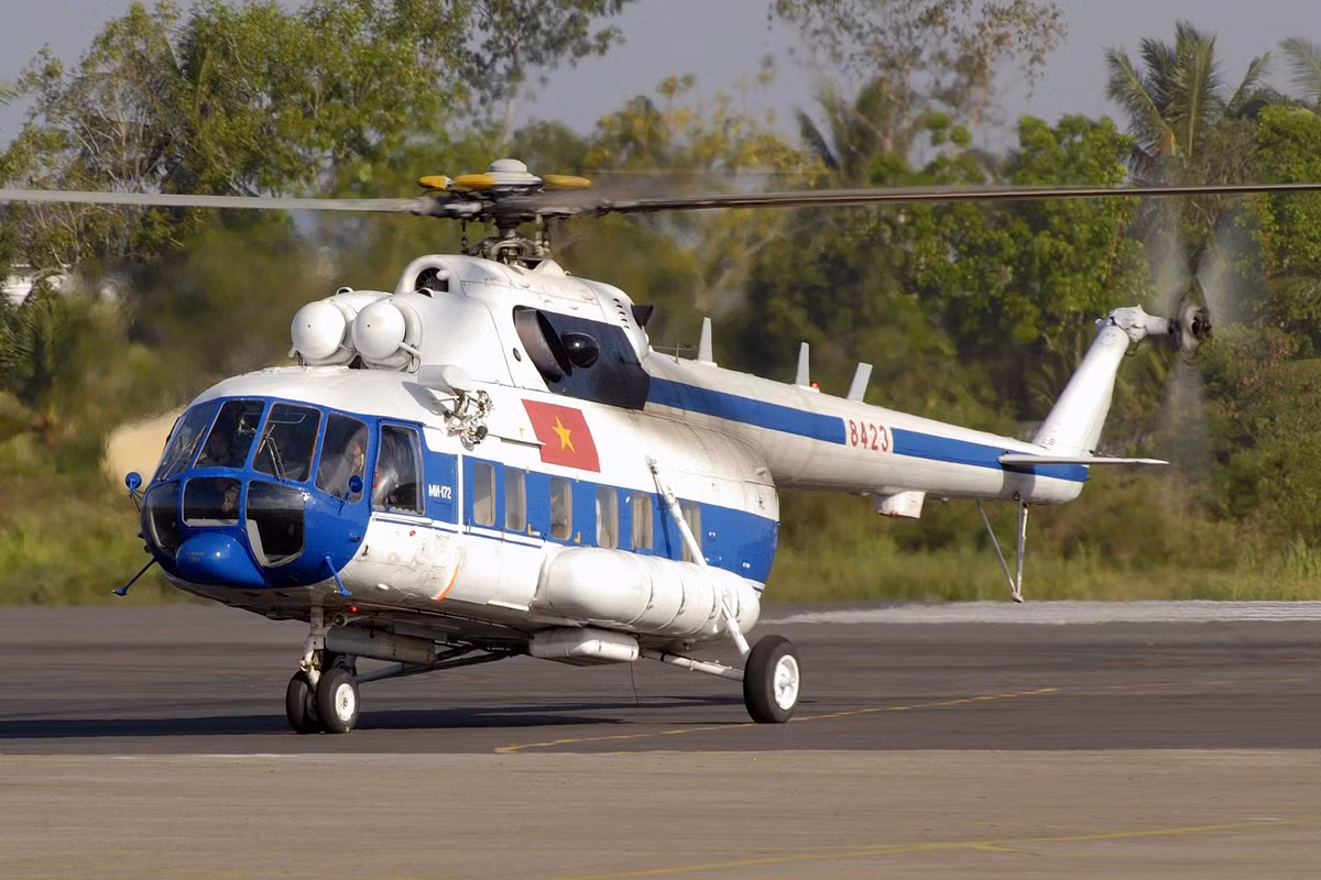 Trực thăng Mi-171 và Mi-172 đều có bán kính hoạt động gần 300km, có khả năng bay thấp và cực thấp rất thuận lợi cho việc tìm kiếm cứu hộ cứu nạn phi công trên biển.