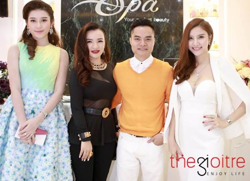 Việc gia đình Nhung Hít vẫn thường xuất hiện trong các sự kiện giải trí cùng các nhân vật đình đám cũng khiến nhiều người tò mò.