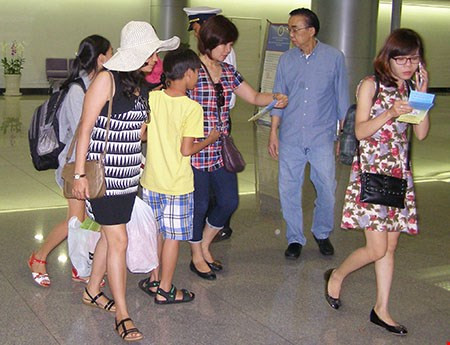 Hành khách không đi/đến/ở từ vùng dịch Zika thì được nhập cảnh bình thường.