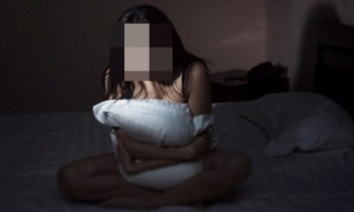 Trai long cua co gai 2 doi chong, nhiem HIV duoc trai tan cau hon