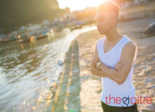 Lê Duy Trinh sinh năm 1994, ở Hạ Long- Quảng Ninh. Anh chàng có biệt danh New Kang.