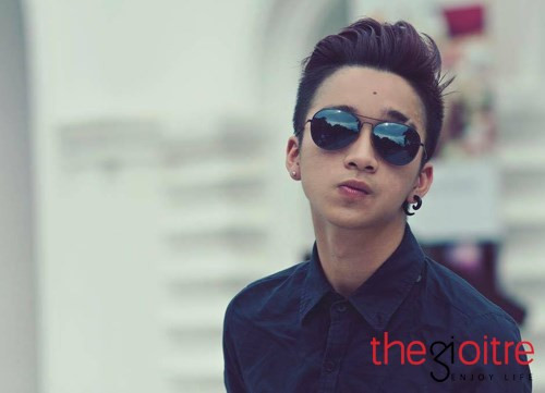 Duy Trinh hiện đang làm việc trong lĩnh vực du lịch ở đảo Tuần Châu - Quảng Ninh.