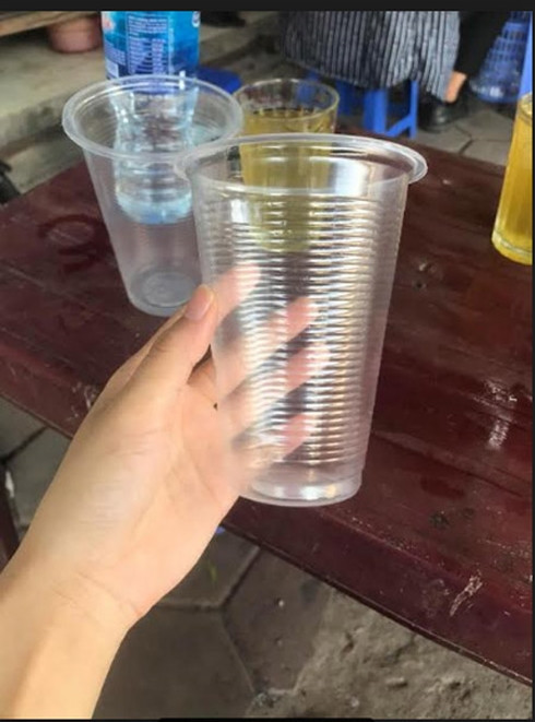 Hiem hoa tu do nhua dung 1 lan