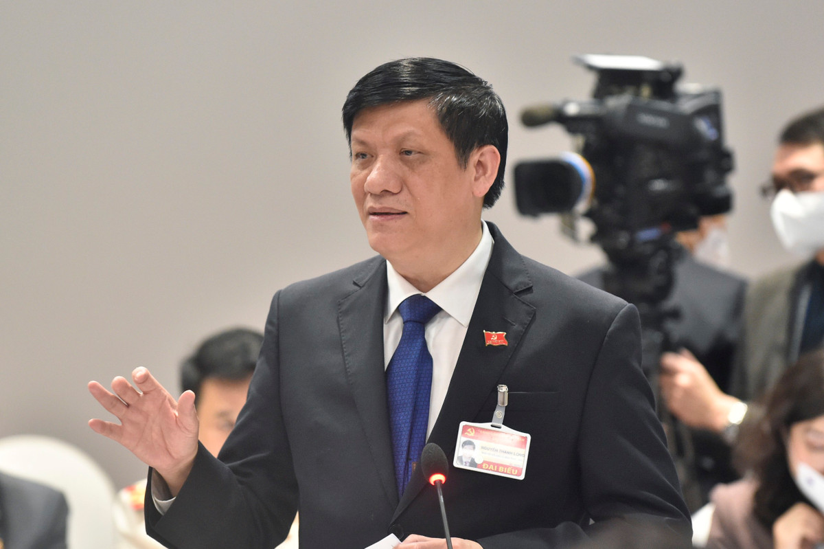 82 ca nhiem COVID-19 moi: Thu tuong yeu cau binh tinh, truy vet than toc-Hinh-3