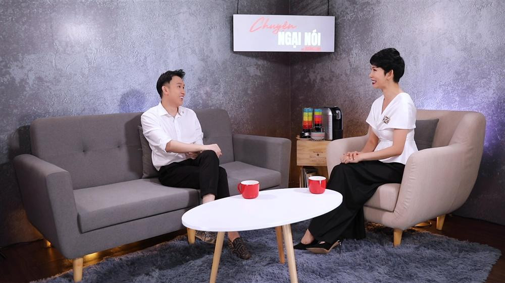 Hoan canh chao doi trai nguoc cua Hoai Linh - Duong Trieu Vu