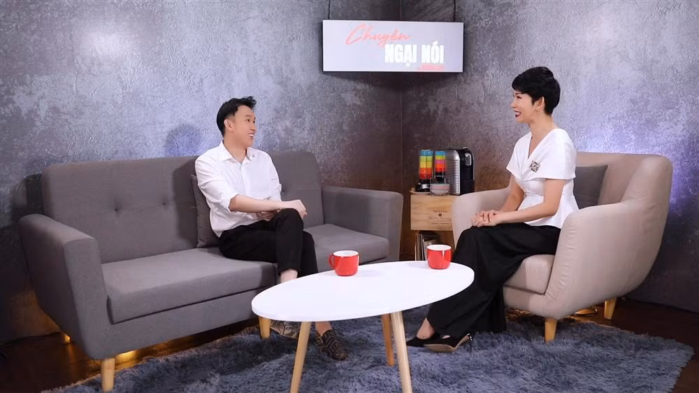 Hoan canh chao doi trai nguoc cua Hoai Linh - Duong Trieu Vu