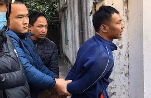 Cong an Hai Phong bat giu doi tuong dung dao cuop tiem vang