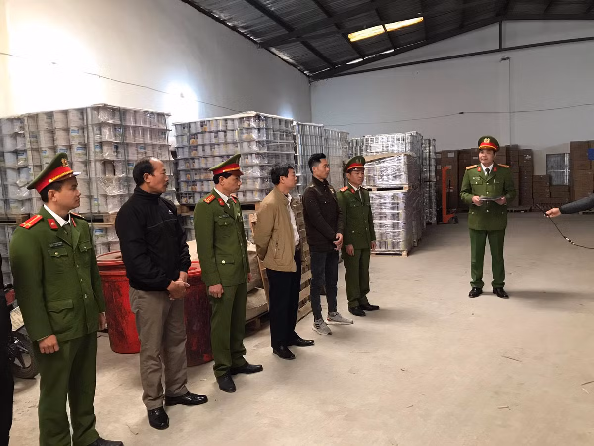 Kết qủa giám định của Viện Khoa học hình sự Bộ Công an cho thấy, nhiều chỉ số trong các sản phẩm đều không đạt yêu cầu, (có loại chỉ đat 10-15%), nhưng có một số chất có nguy cơ gây hại cho sức khỏe lại vượt quá quy định cho phép như chất béo và sắt. Cụ thể, một số sản phẩm có thành phần vượt nhiều lần như Acc Milk Linh Chi - sữa ong chúa nhung hươu Legend trên nhãn ghi chất béo là 18 mg, kết quả giám định 23.400 mg (gấp 1.300 lần); chất xơ hoà tan ghi trên nhãn là 2 mg, kết quả giám định 5.950 mg (gấp 2.975 lần)... 