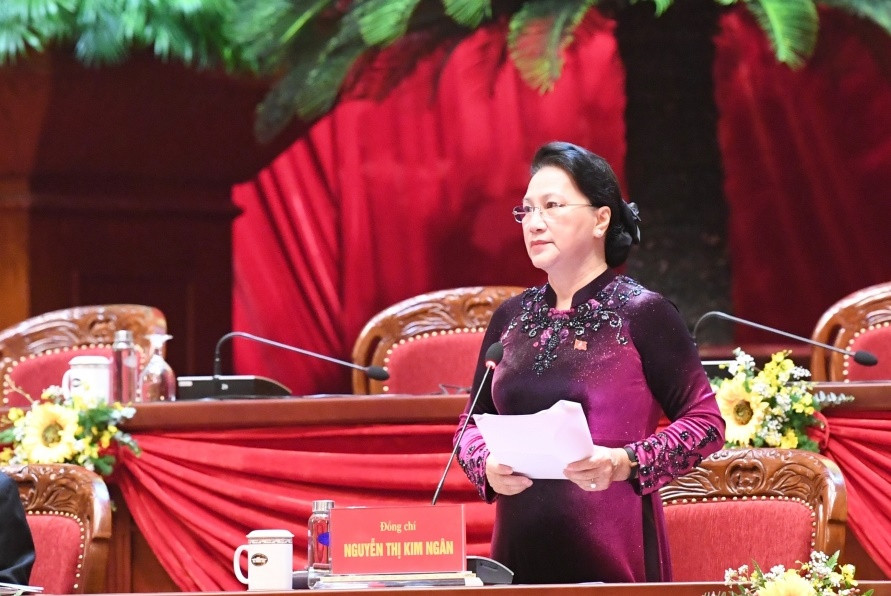 Ủy viên Bộ Chính trị, Chủ tịch Quốc hội Nguyễn Thị Kim Ngân điều hành phiên họp trù bị.