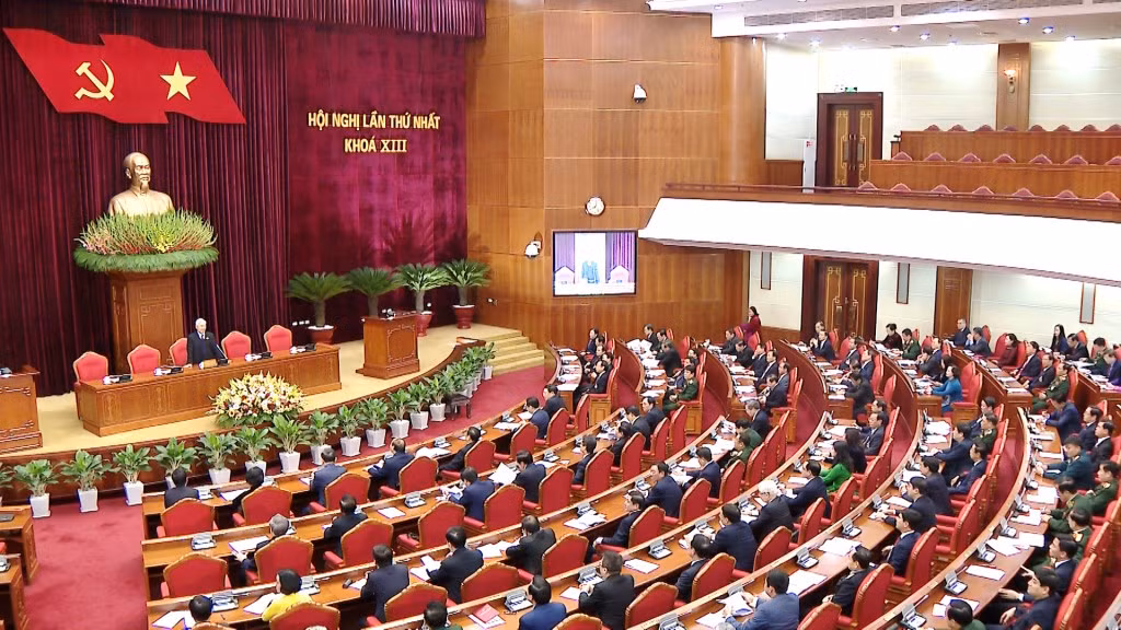 8 Uy vien tai cu Bo Chinh tri khoa XIII-Hinh-5