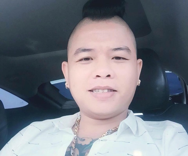 No sung ban vao xe Duong Minh Tuyen: “Thanh chui” khong o tren xe!