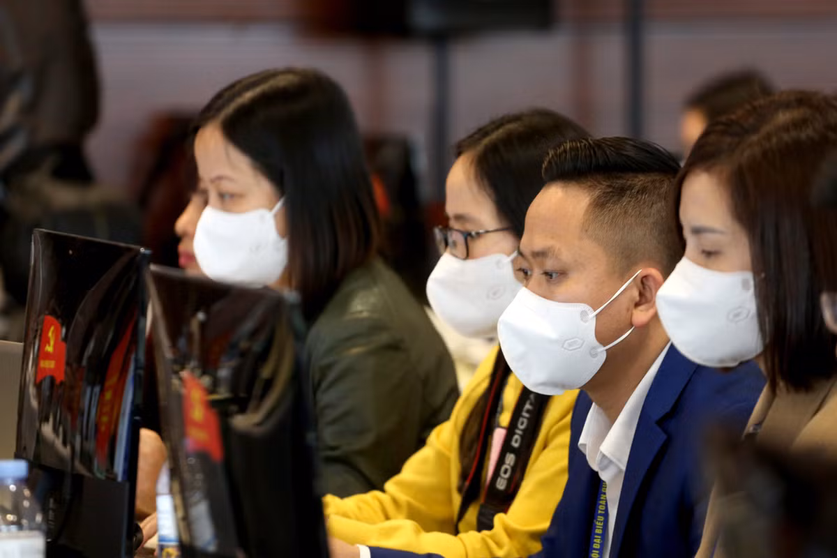 Cũng khi trong Trung tâm báo chí.