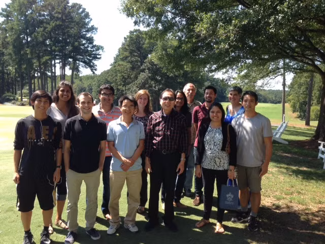 Chan dung vua sang che Viet lot top 100 thien tai duong dai-Hinh-2