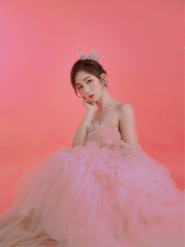 Nguoi dep 17 nam yeu doi bong Chelsea uoc tro thanh dien vien noi tieng-Hinh-8