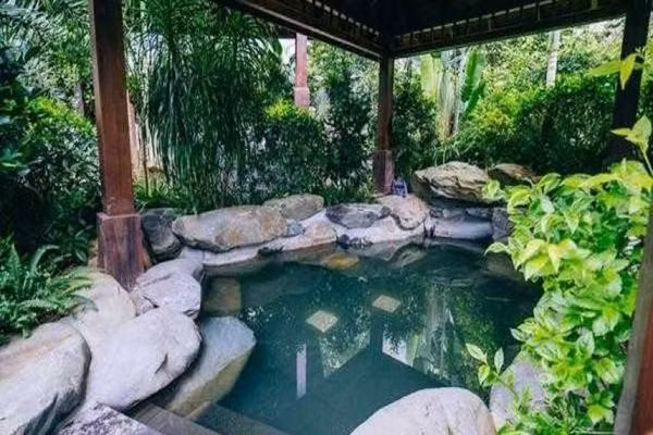 Troi lanh lam dieu nay khi tam, nguoi dan ong dot tu