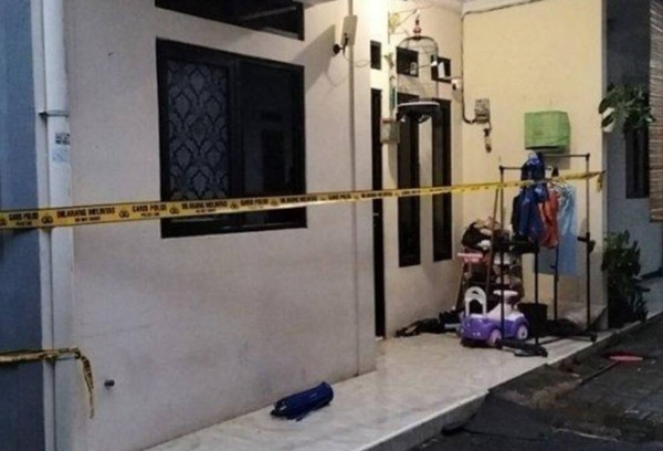 Mui hoi la boc ra tu nha hang xom, lo canh tuong am anh