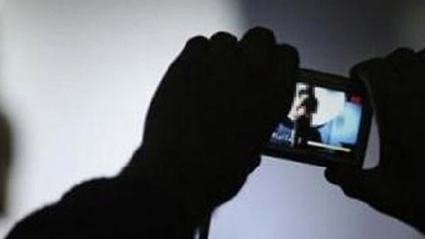 Co gai dung clip “nong” tong tien nguoi yeu cu o Ha Tinh