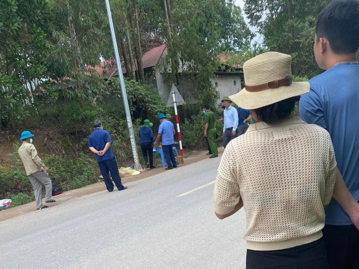 Ba chu tro da tinh va bi kich dau long tu moi tinh tay ba