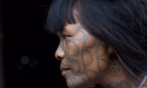 Ky di phong tuc xam mat nhieu cang dep o Myanmar