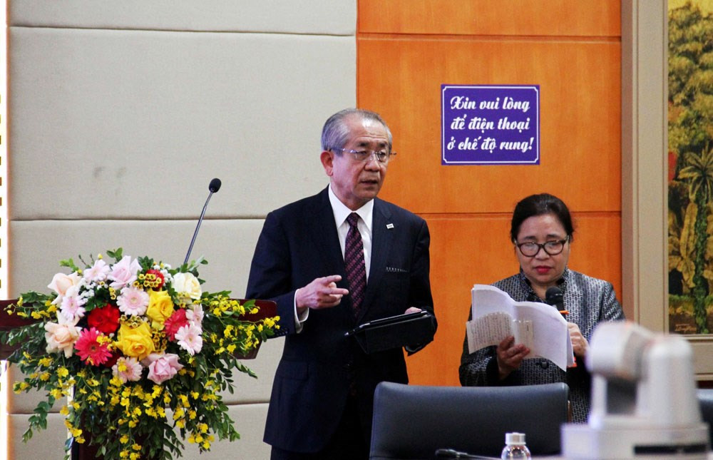 Tại Hội thảo “Giải pháp xử lý, tiêu thụ bã gyps tại Nhà máy sản xuất phân bón DAP - Vinachem KCN Đình Vũ, Hải Phòng, các cơ quan quản lý nhà nước, các đơn vị nghiên cứu, các nhà khoa học và các chuyên gia đã thảo luận về nhiều vấn đề liên quan đến xử lý bã thải gyps, công nghệ xử lý bã thải gyps thành thạch cao PG; ưu nhược điểm của việc sử dụng thạch cao PG trong sản xuất vật liệu xây dựng, từ đó tiếp tục nghiên cứu, xử lý bã thải gyps thành các sản phẩm phục vụ cho những ứng dụng khác trong sản xuất vật liệu xây dựng và làm vật liệu xây dựng. 