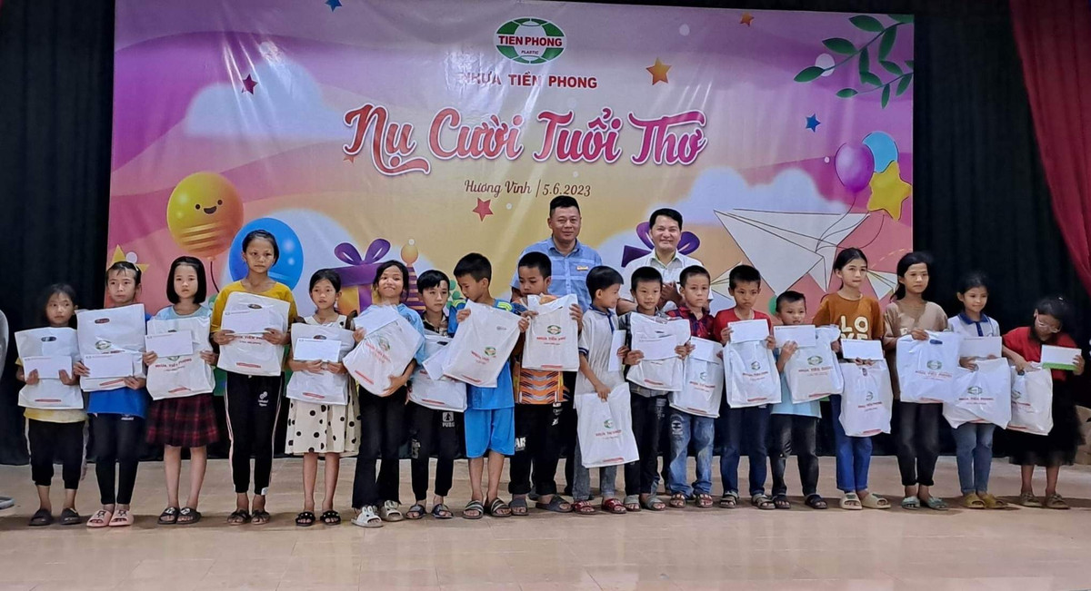 Nguoi dan vung lu xuc dong nhan cau moi-Hinh-7