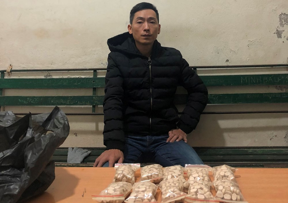 Hải Phòng: Bắt đối tượng có 3 tiền án, thu hàng nghìn viên thuốc lắc Hai Phong: Bat doi tuong co 3 tien an, thu hang nghin vien thuoc lac