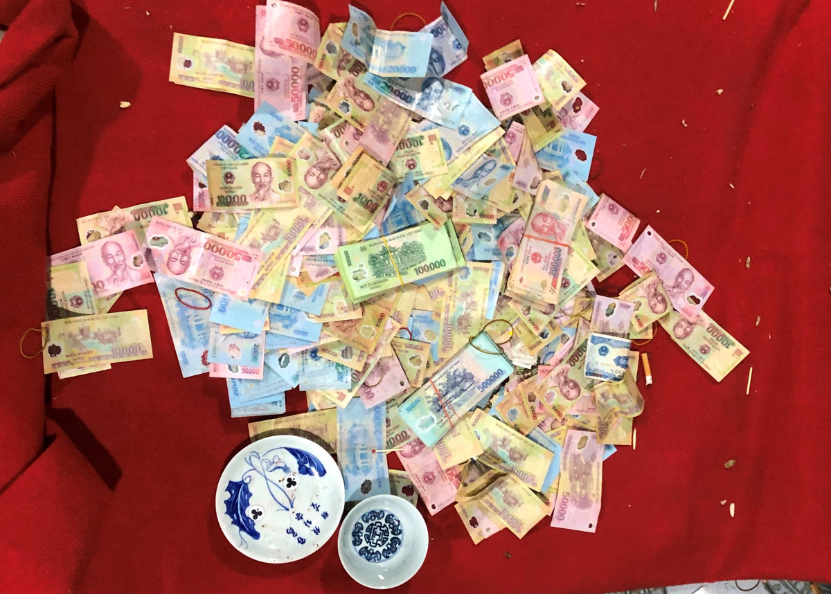 Hai Phong: Pha “dong” co bac, bat 51 doi tuong-Hinh-2