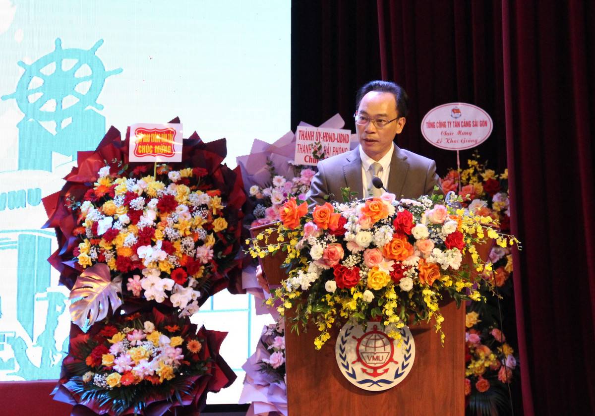 Truong DH Hang hai Viet Nam vinh du nhan Co thi dua cua Chinh phu-Hinh-8