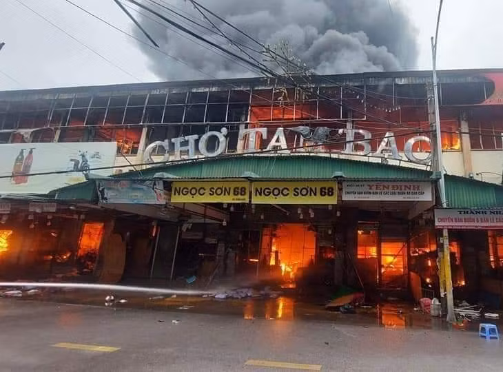 Chay lon tai cho Tam Bac Hai Phong