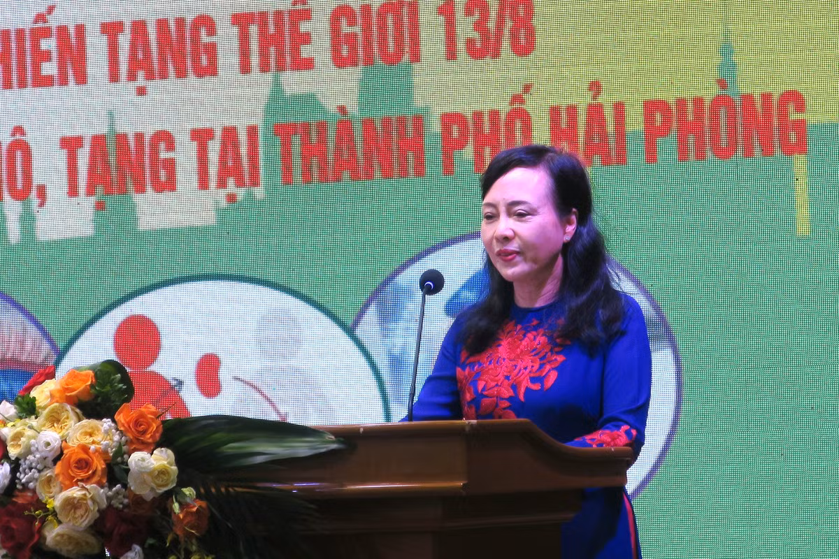 Hai Phong: Hon 1.200 nguoi dang ky hien mo tang tai BV Viet Tiep